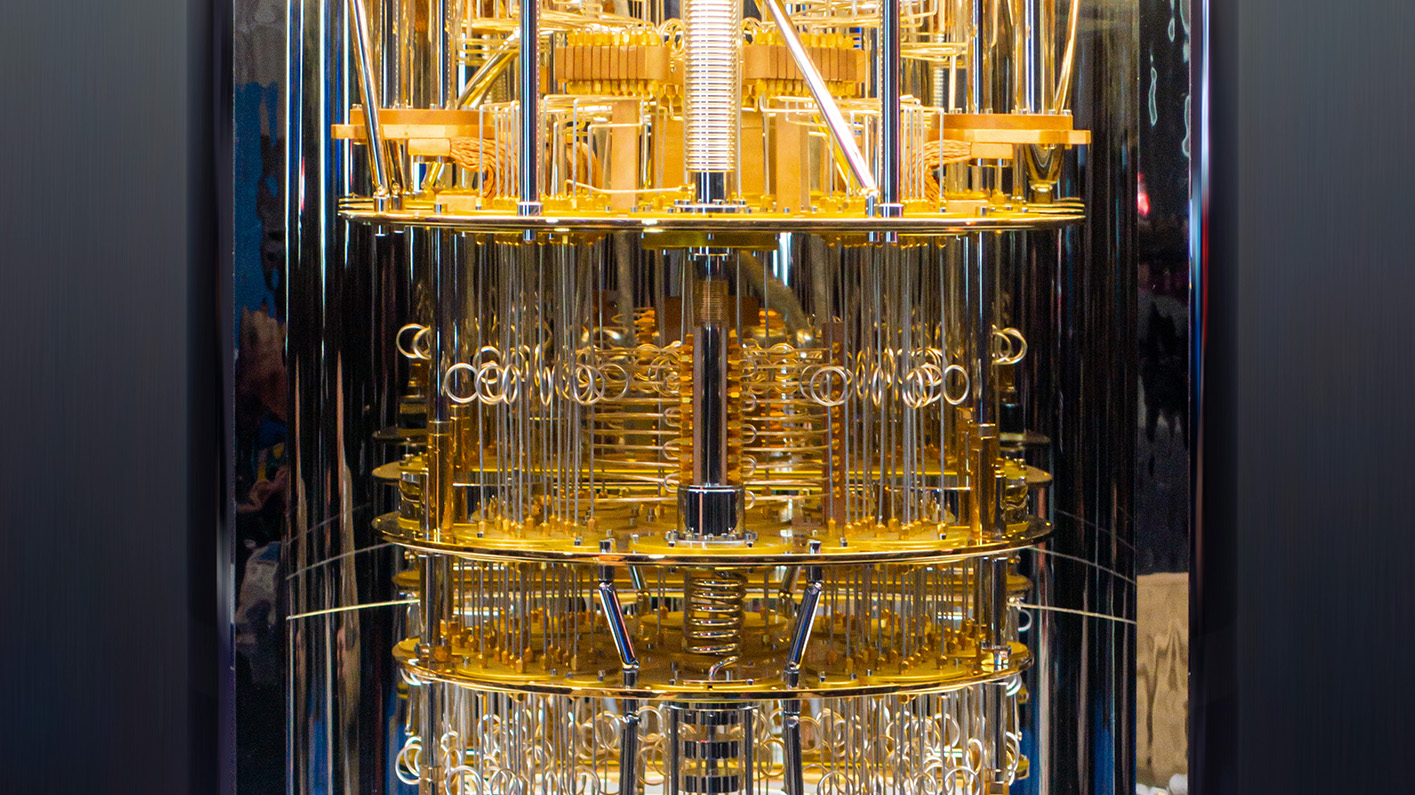 Quantum Computing: Key Concepts, Developments, and Challenges